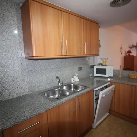 Emporda 12 - Con Vistas A La Motana, Ascensor Y Garage. - Es-228-78 Apartament Llança